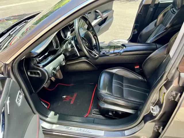 2017 Maserati Quattroporte S GranSport - Photo 5