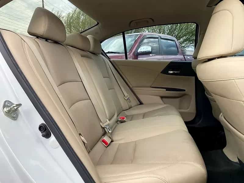 2015 Honda Accord - Photo 3