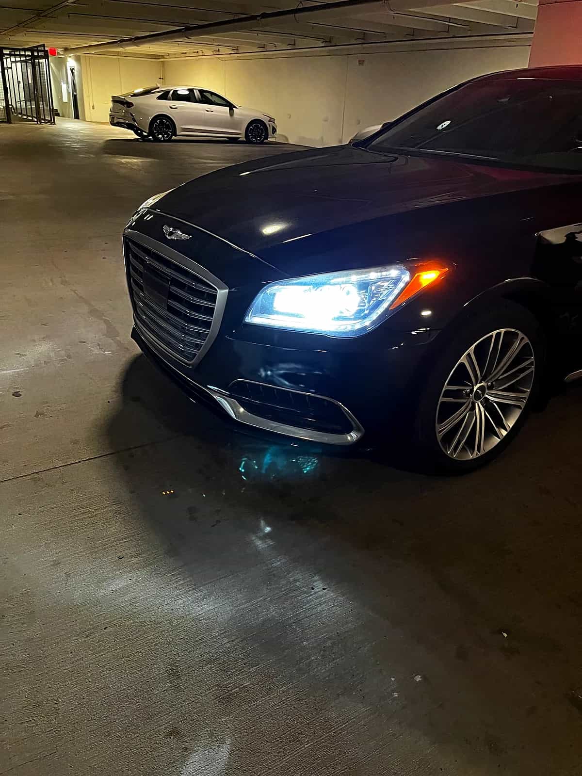 2018 Genesis G80 - Photo 4