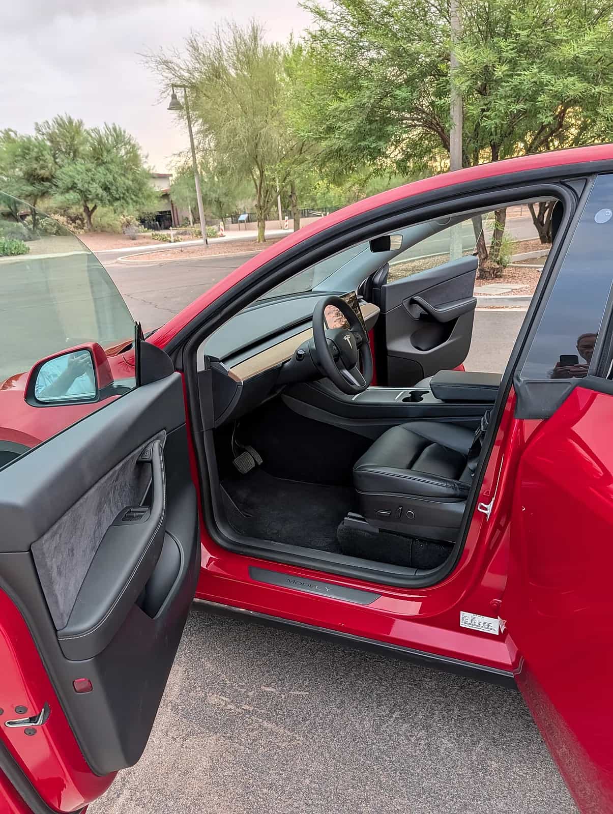 2022 Tesla Model Y - Photo 5