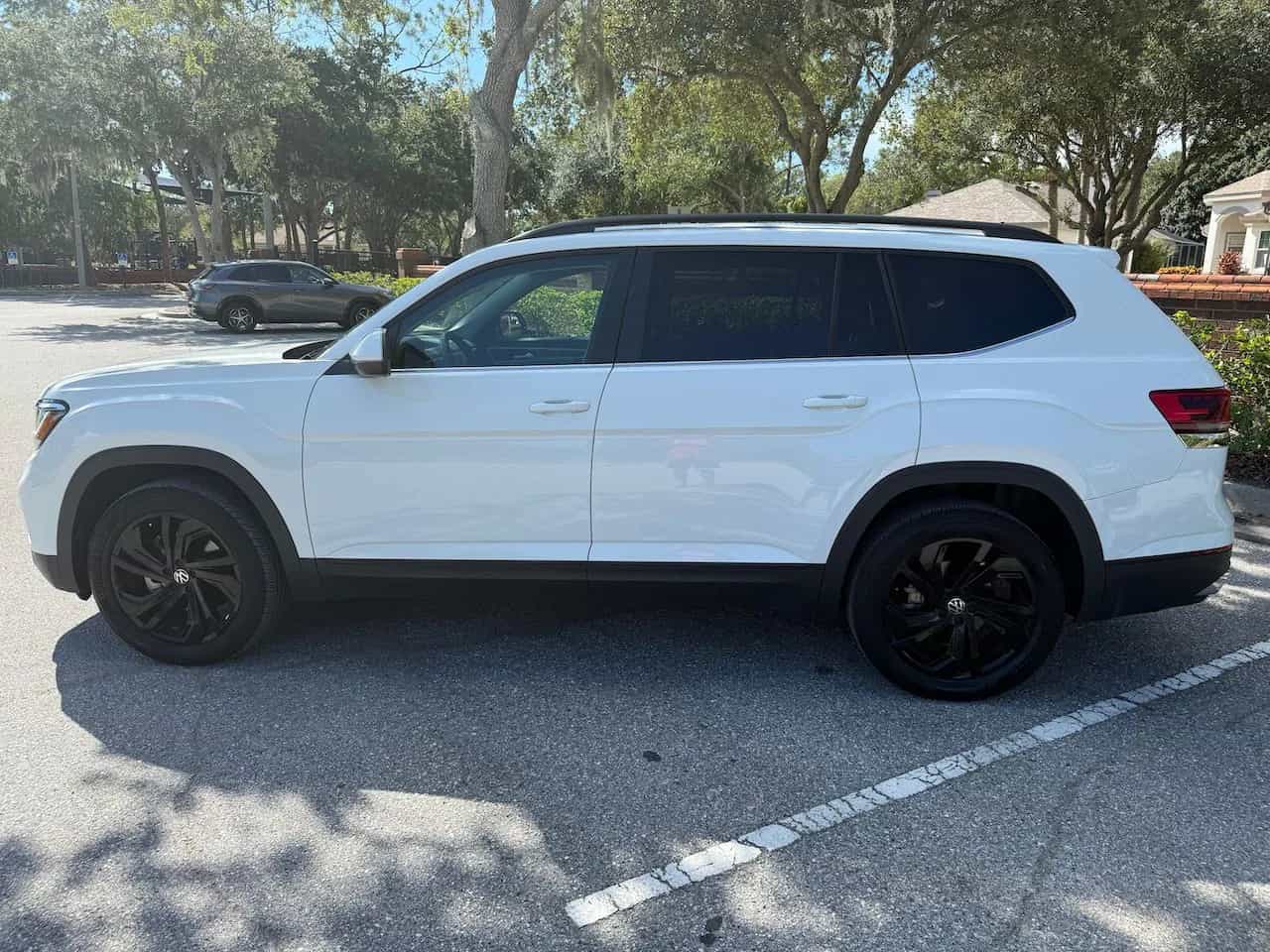2023 Volkswagen Atlas - Photo 2