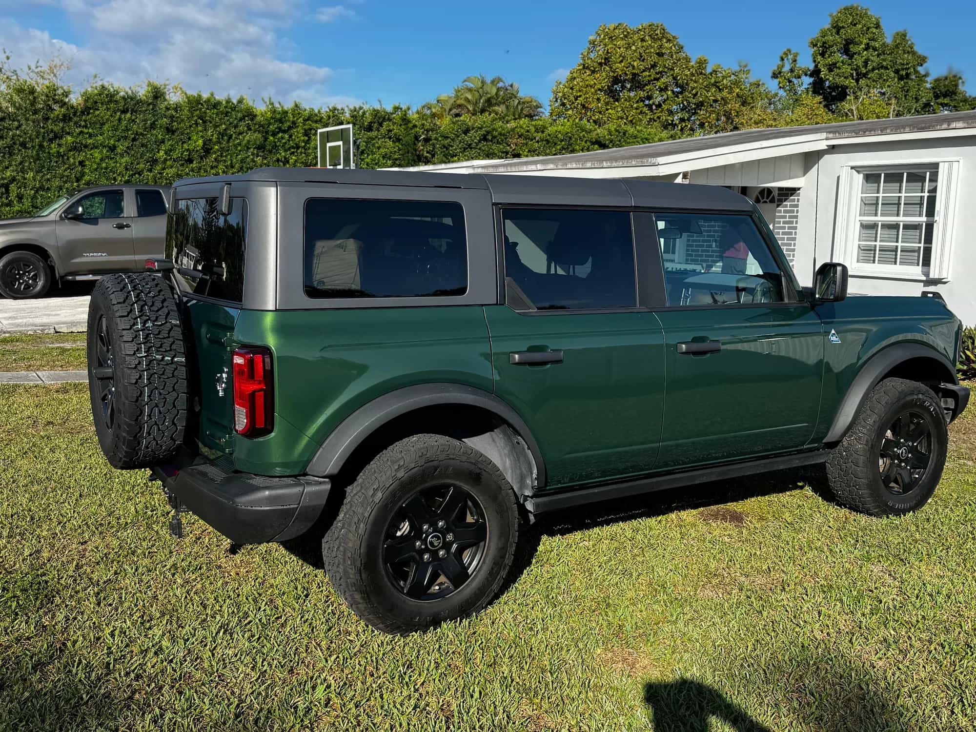 2024 Ford Bronco - Photo 4