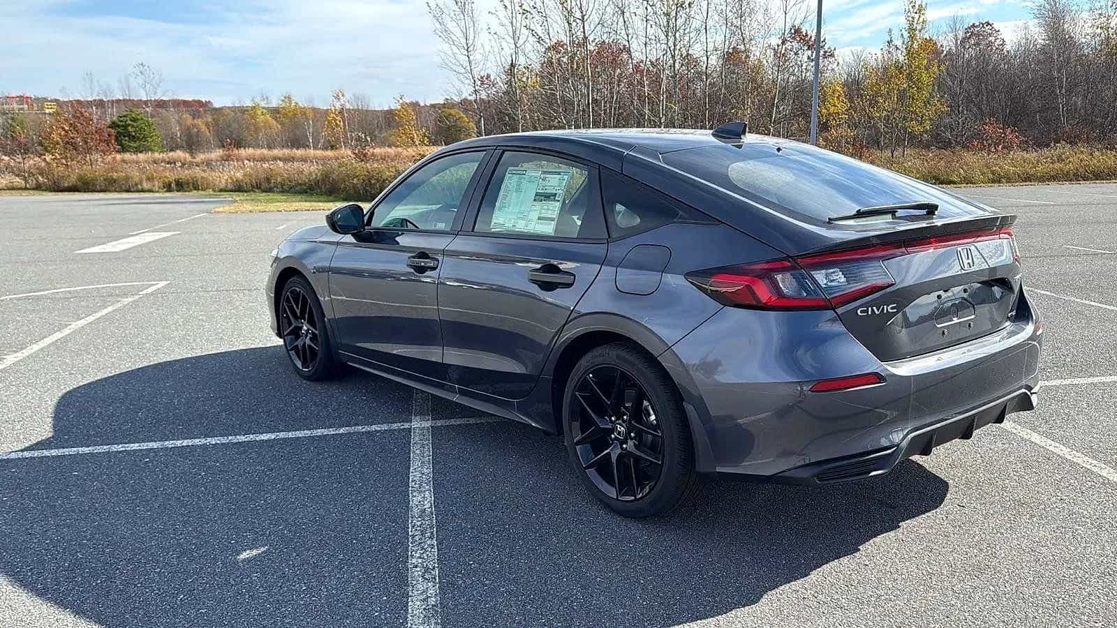 2025 Honda Civic - Photo 2