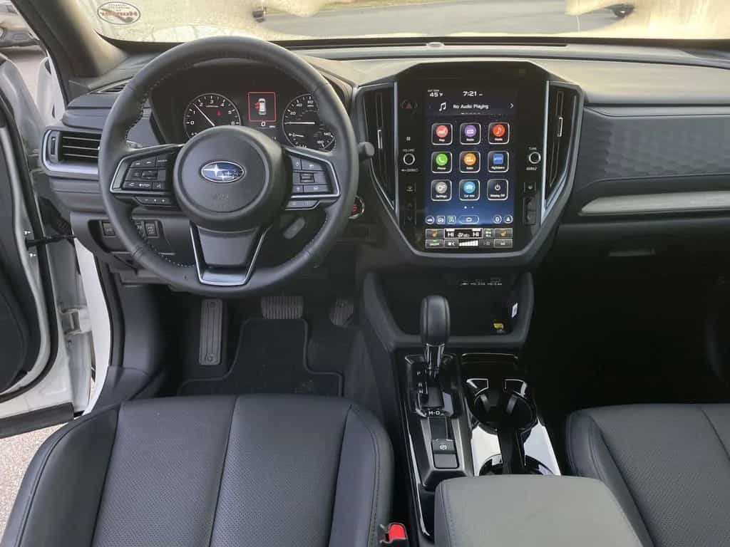 2026 Subaru Forester - Photo 3