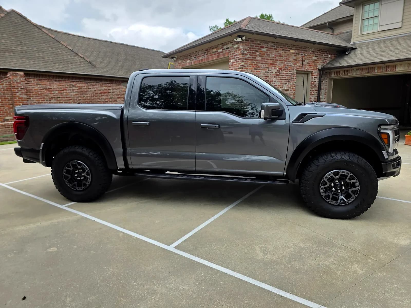 2024 Ford F-150 for rent - $70/day