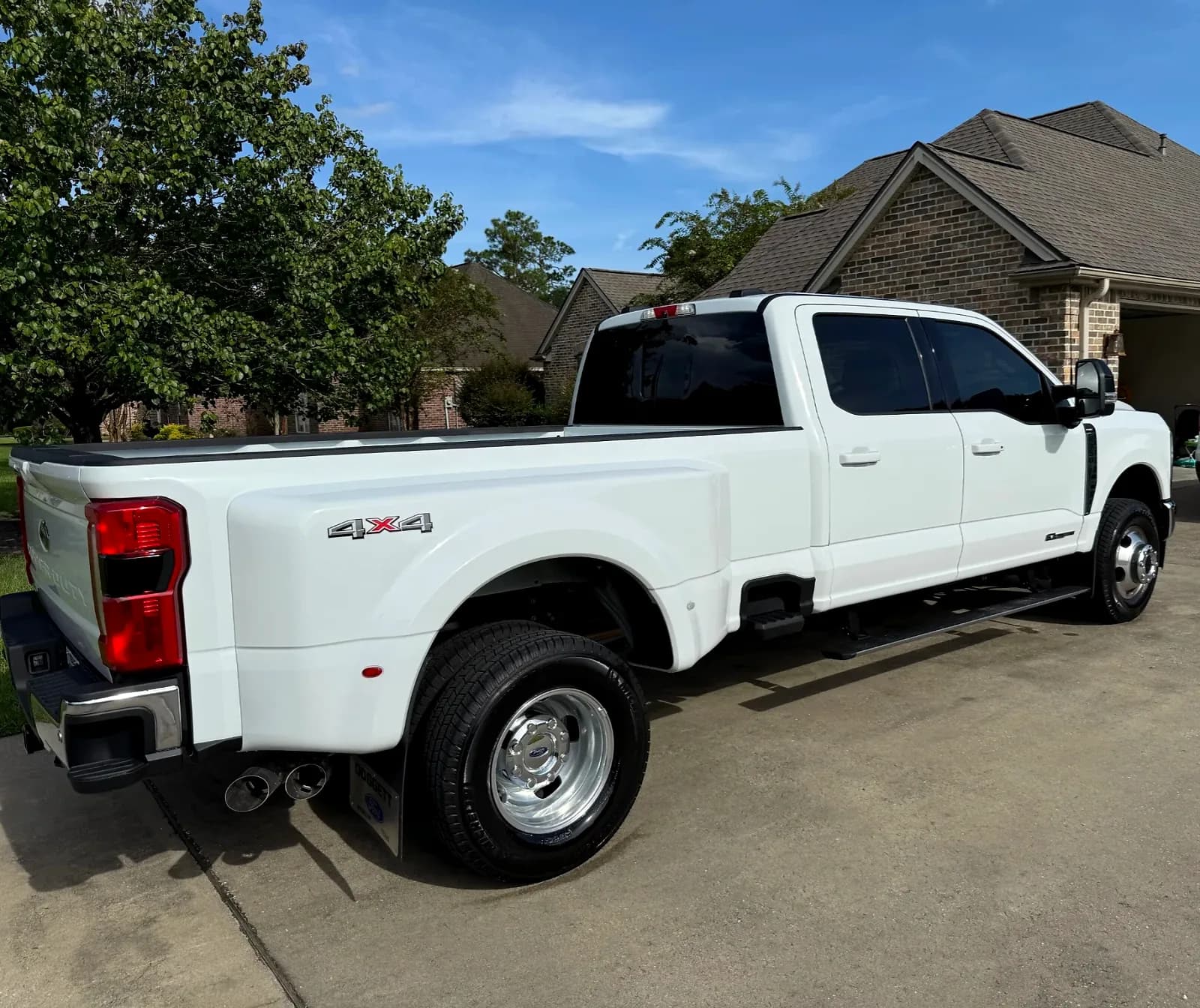 2025 Ford F-350 for rent - $90/day