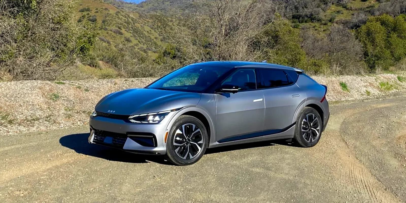 A 2022 Kia EV6 electric car available for rent on ItWhip in Arizona