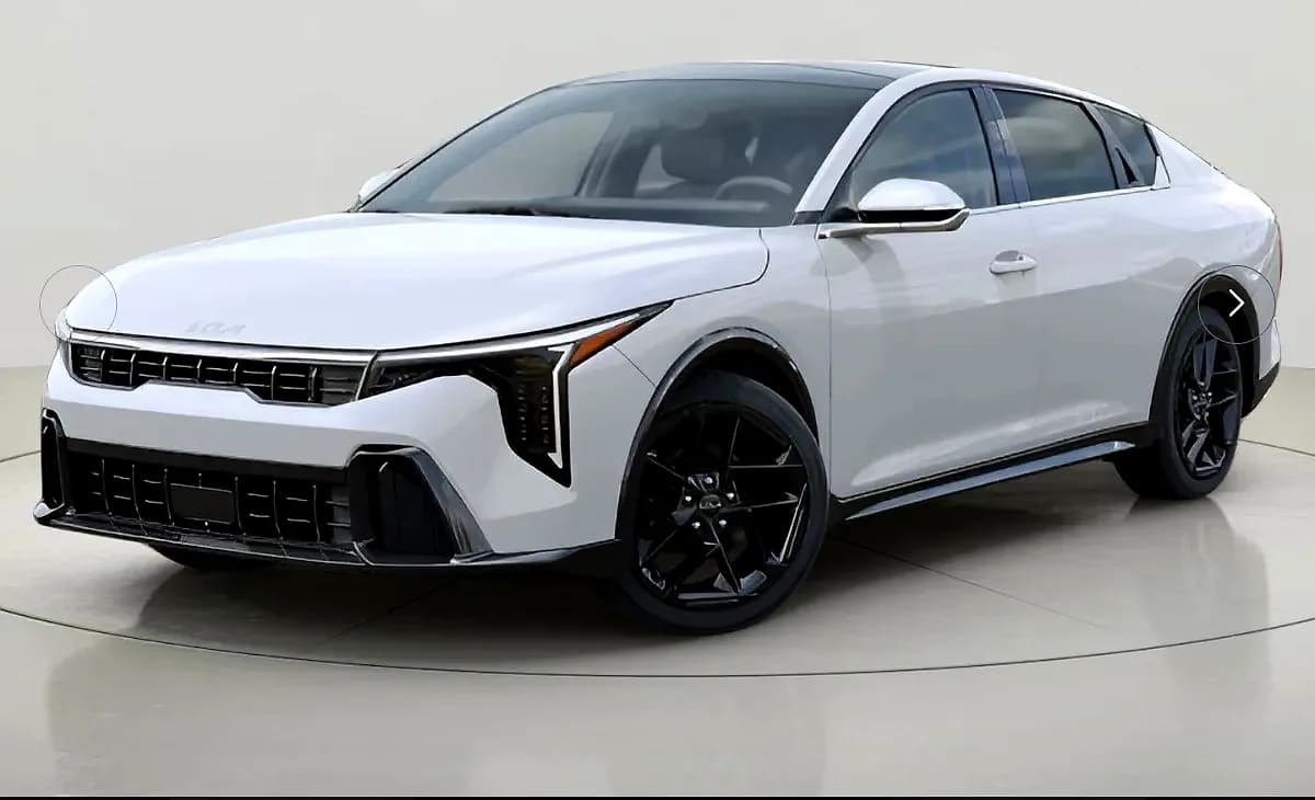 2025 Kia K4 for rent - $80/day