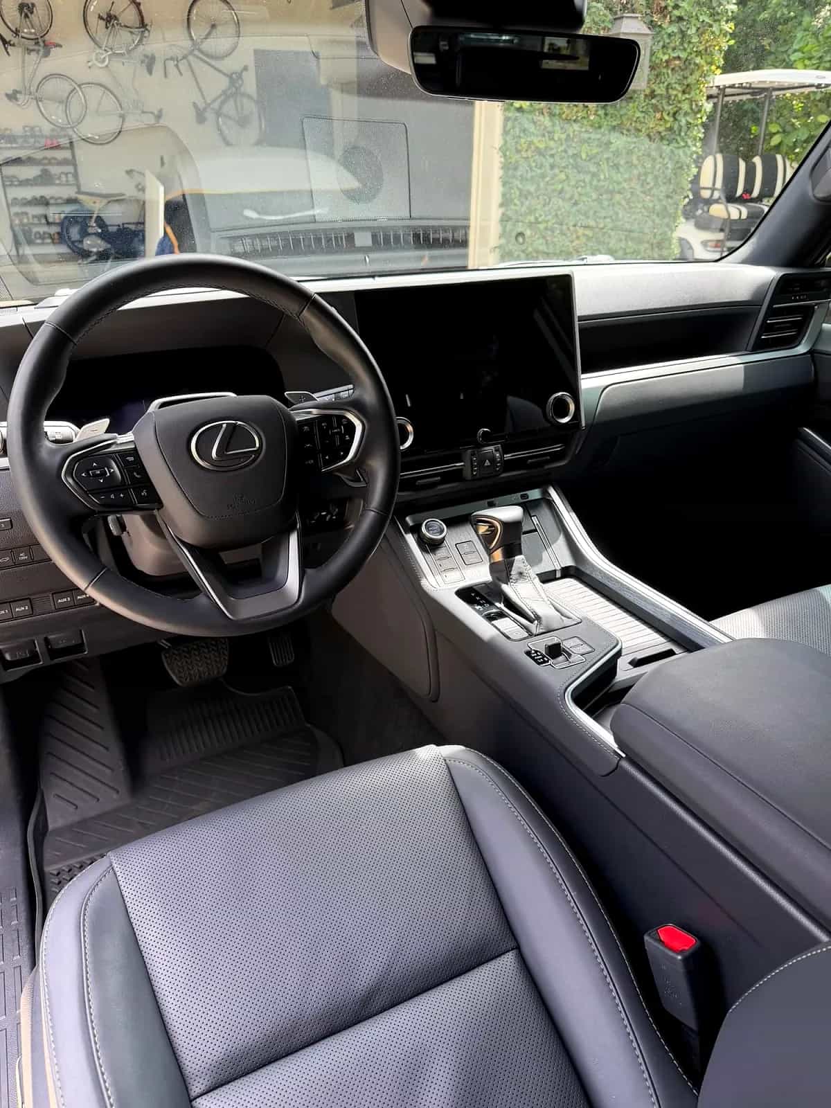2025 Lexus GX - Photo 4